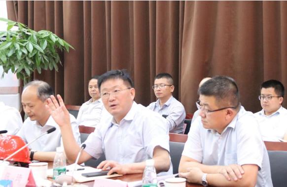 南通國(guó)際會(huì)展中心項(xiàng)目百日沖刺動(dòng)員會(huì)召開(kāi)