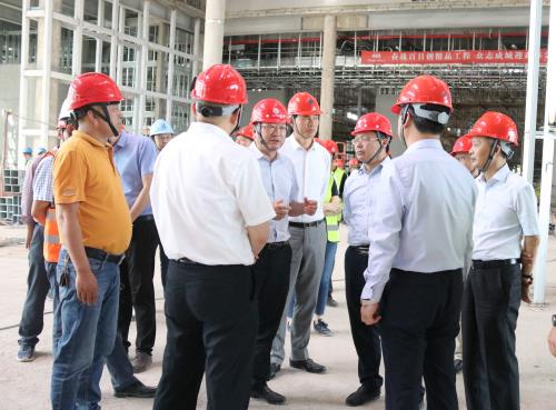 南通國(guó)際會(huì)展中心項(xiàng)目百日沖刺動(dòng)員會(huì)召開(kāi)