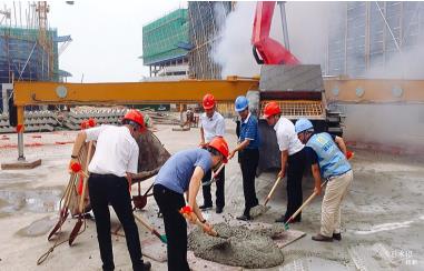 南通市中央創(chuàng)新區(qū)科創(chuàng)中心一期（紫瑯科技城）W9號樓順利封頂