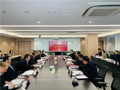 做出國際領(lǐng)先、中國特色、北大氣派！北大和南通共同敲定了一個“小目標”！