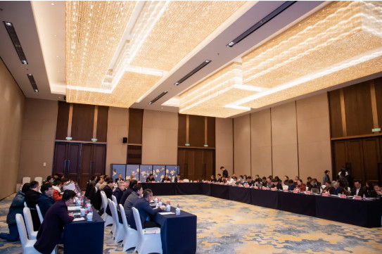 中國(guó)遙感應(yīng)用協(xié)會(huì)高光譜遙感技術(shù)與應(yīng)用專業(yè)委員會(huì)在通成立